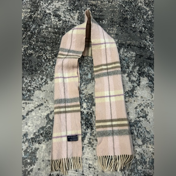 Burberry Pink Cashmere Plaid Nova Check Fringe Scarf - Picture 6 of 10